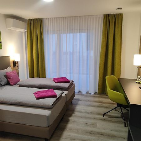 Hotel Gaestehaus Stock Zimmer Baeumle ฟรีดริชส์ฮาเฟน ภายนอก รูปภาพ